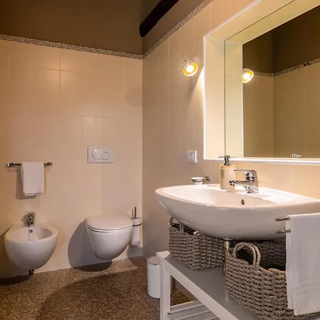 Casa Dei Fiori Πανσιόν 3*