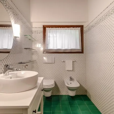 Casa Dei Fiori 3*
