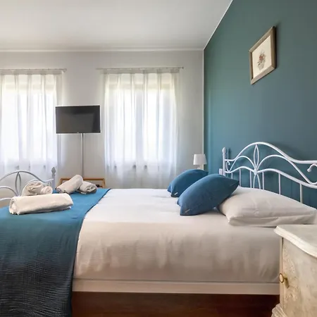 Casa Dei Fiori Πανσιόν 3*
