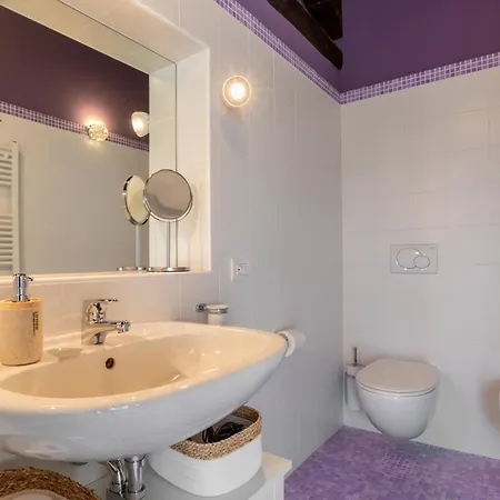 Πανσιόν Casa Dei Fiori 3*